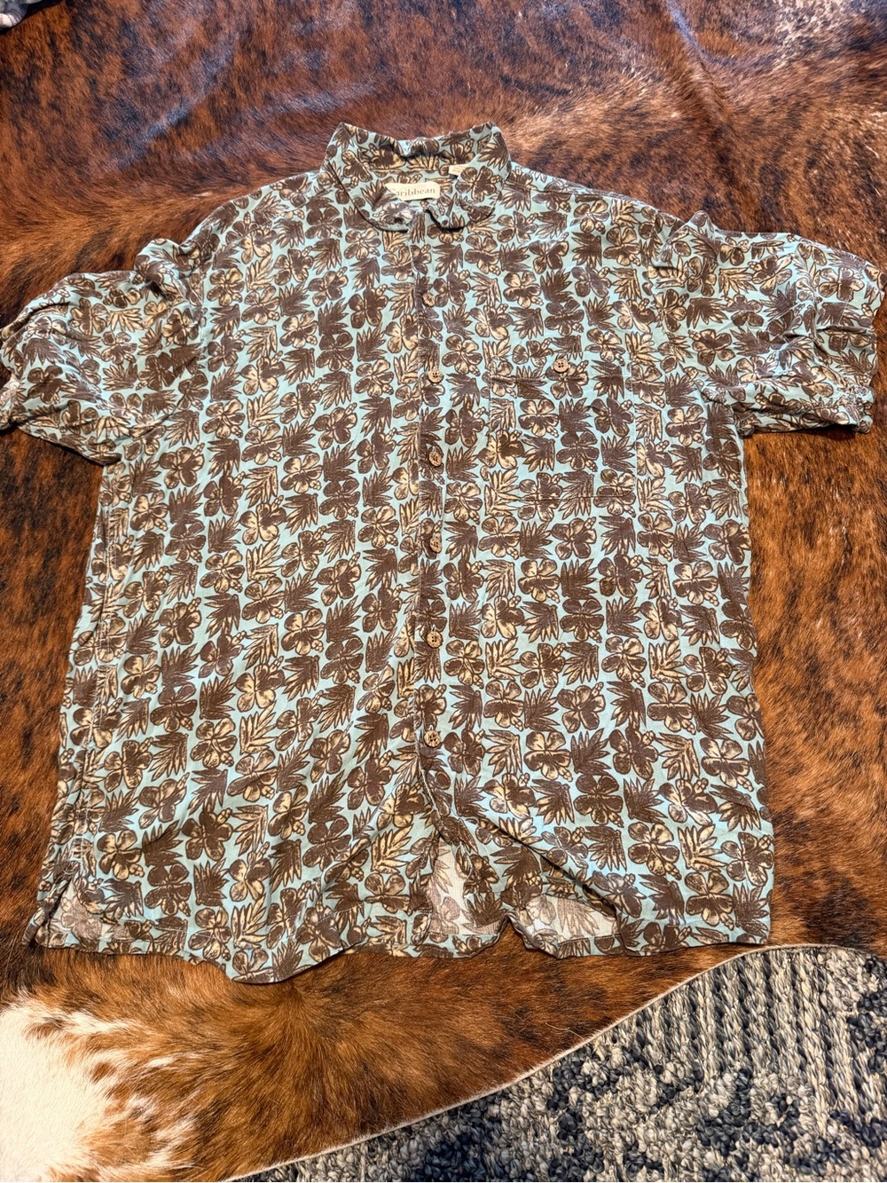 Caribbean Mens Casual tropical brown hibiscus and leaf all-over print Shirt Sz L